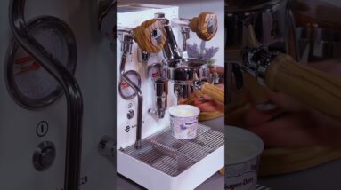 The easiest way to make an affogato 😌☕️